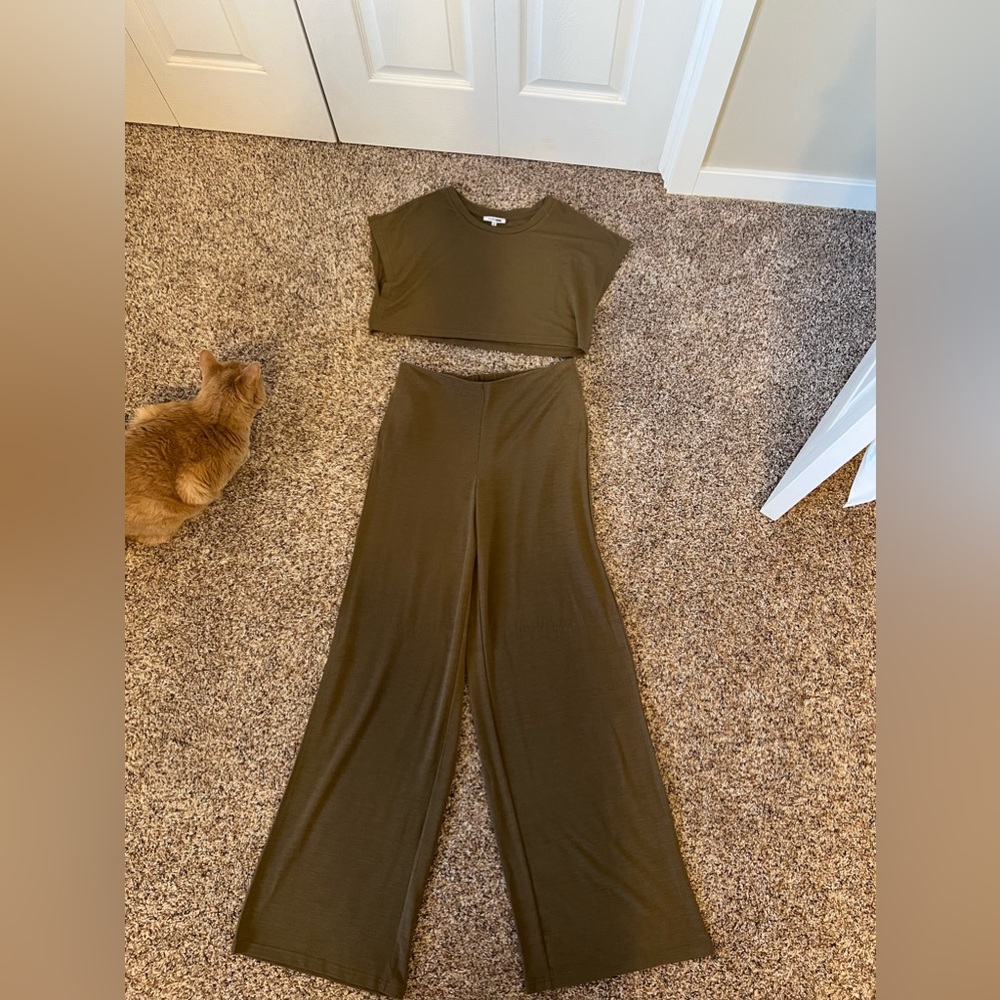 FashionNova - Two piece matching set
